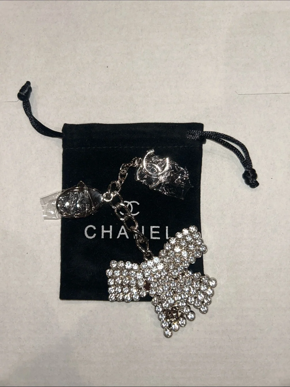 BOW BAG CHARM